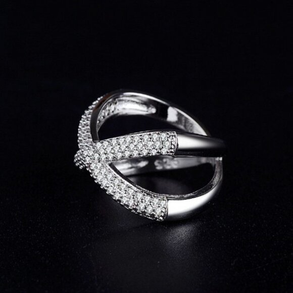 ⚡ X Shape Cross Micro Pave CZ Crystal Infinity Rings for Women, PD432 - Picture 2 of 6